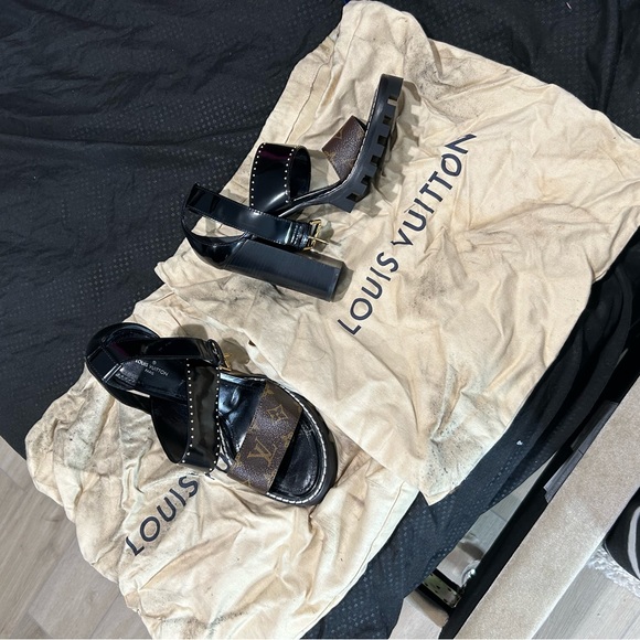 Size 41 (10.5) Star Trail Louis Vuitton Heel. Only worn once - Picture 2 of 13